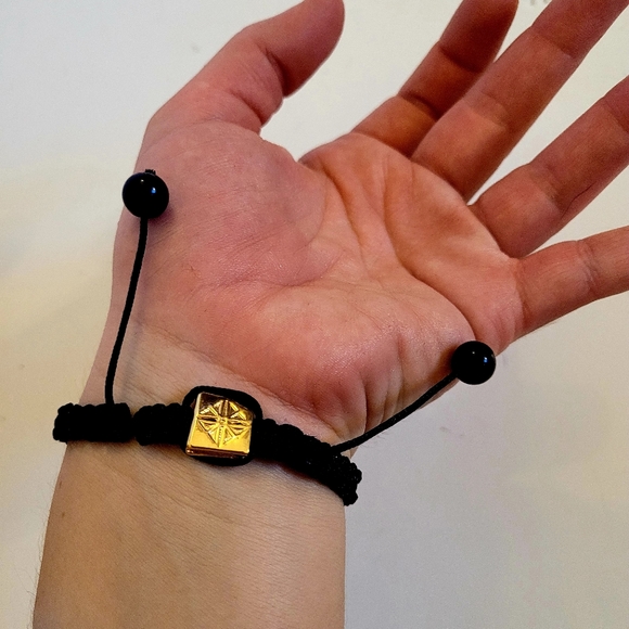 NWOT Hamsa bracelet - Picture 8 of 8